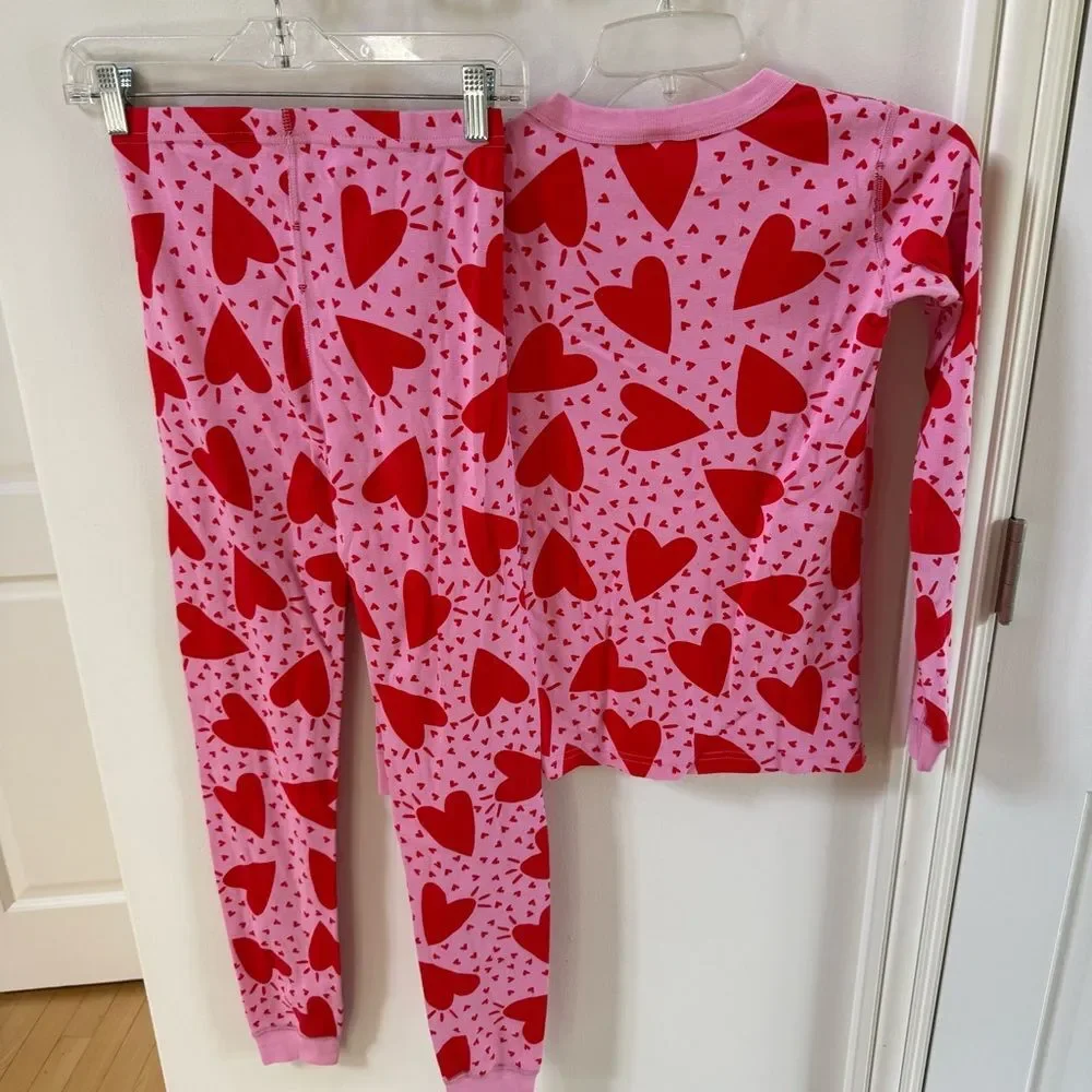 Hanna Anderson Long John Organic Cotton Pajama Set in Full Hearts 12 NWOT